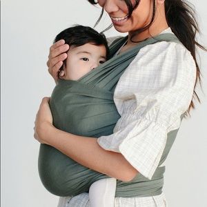 BRAND NEW SOLLY BABY WRAP - BASIL